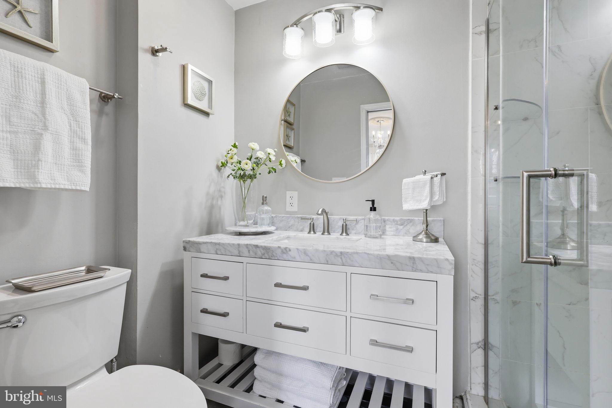 OLD TOWN ALEXANDRIA - Residential