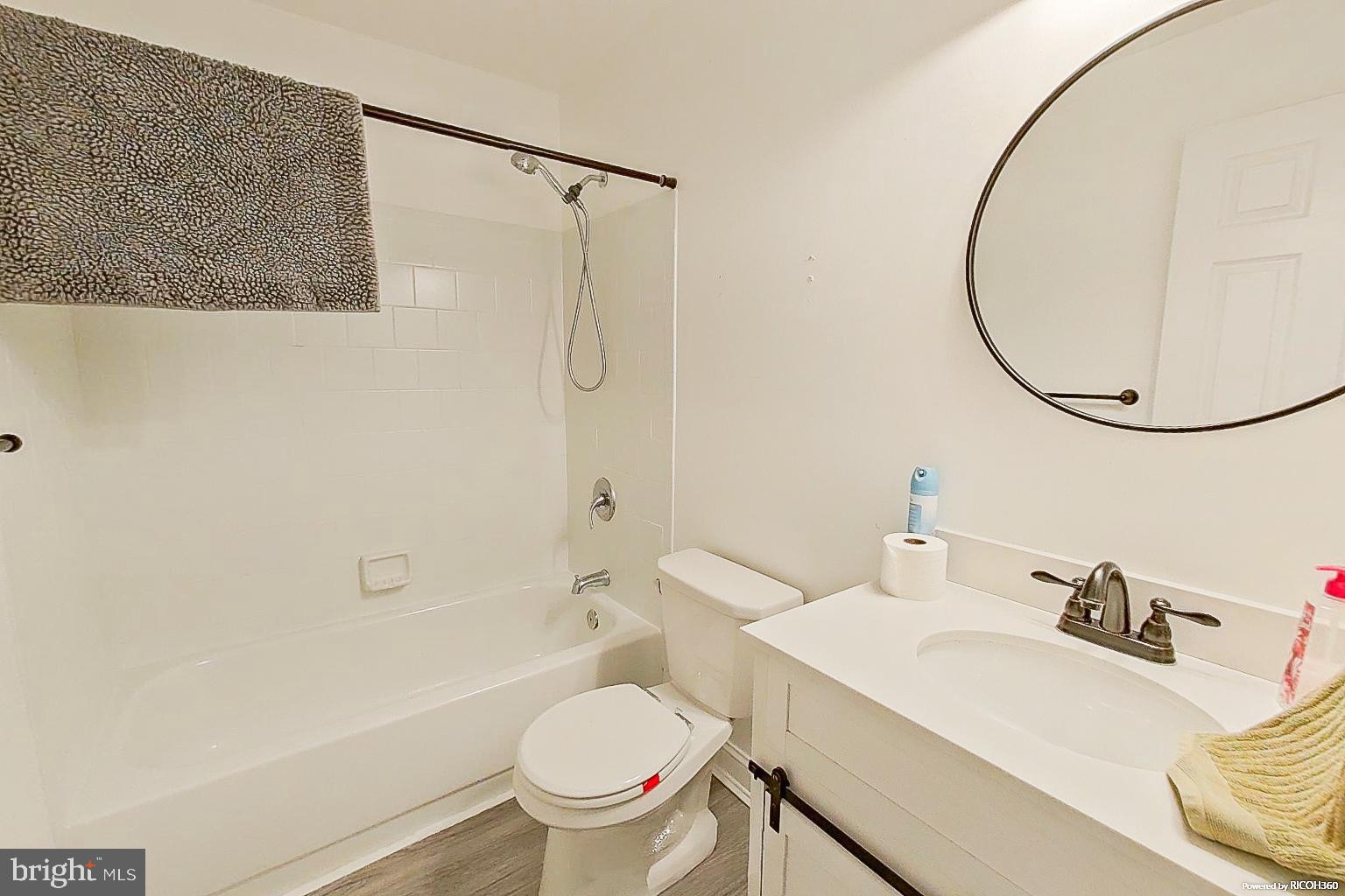 THE POINTE - Residential