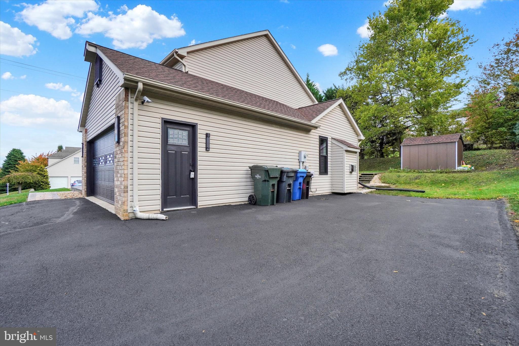 INDIAN SPRINGS - Residential