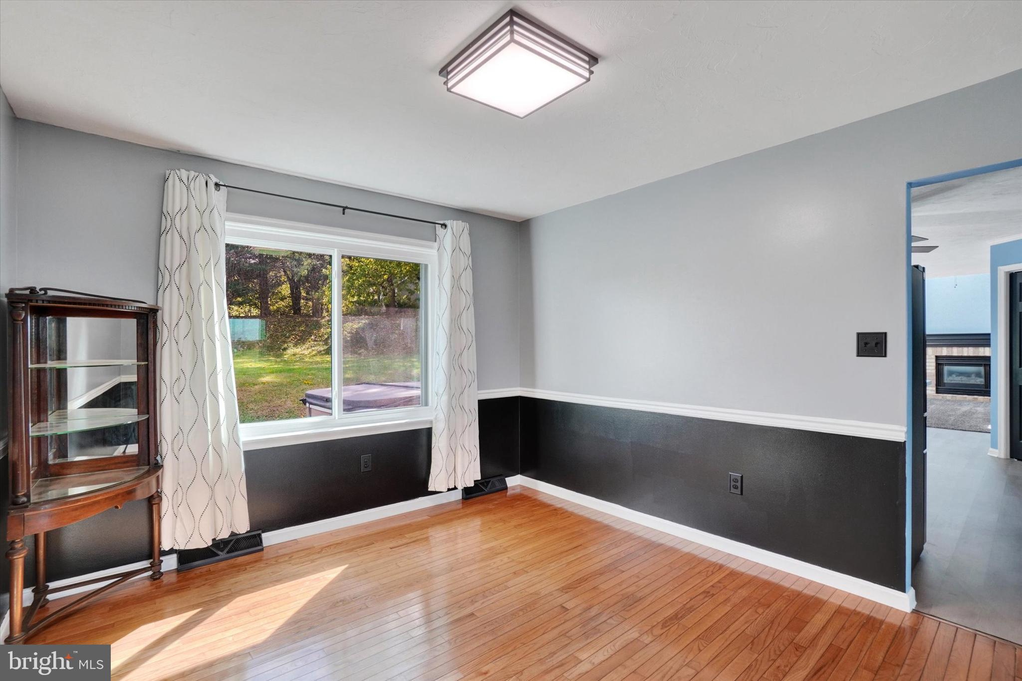 INDIAN SPRINGS - Residential