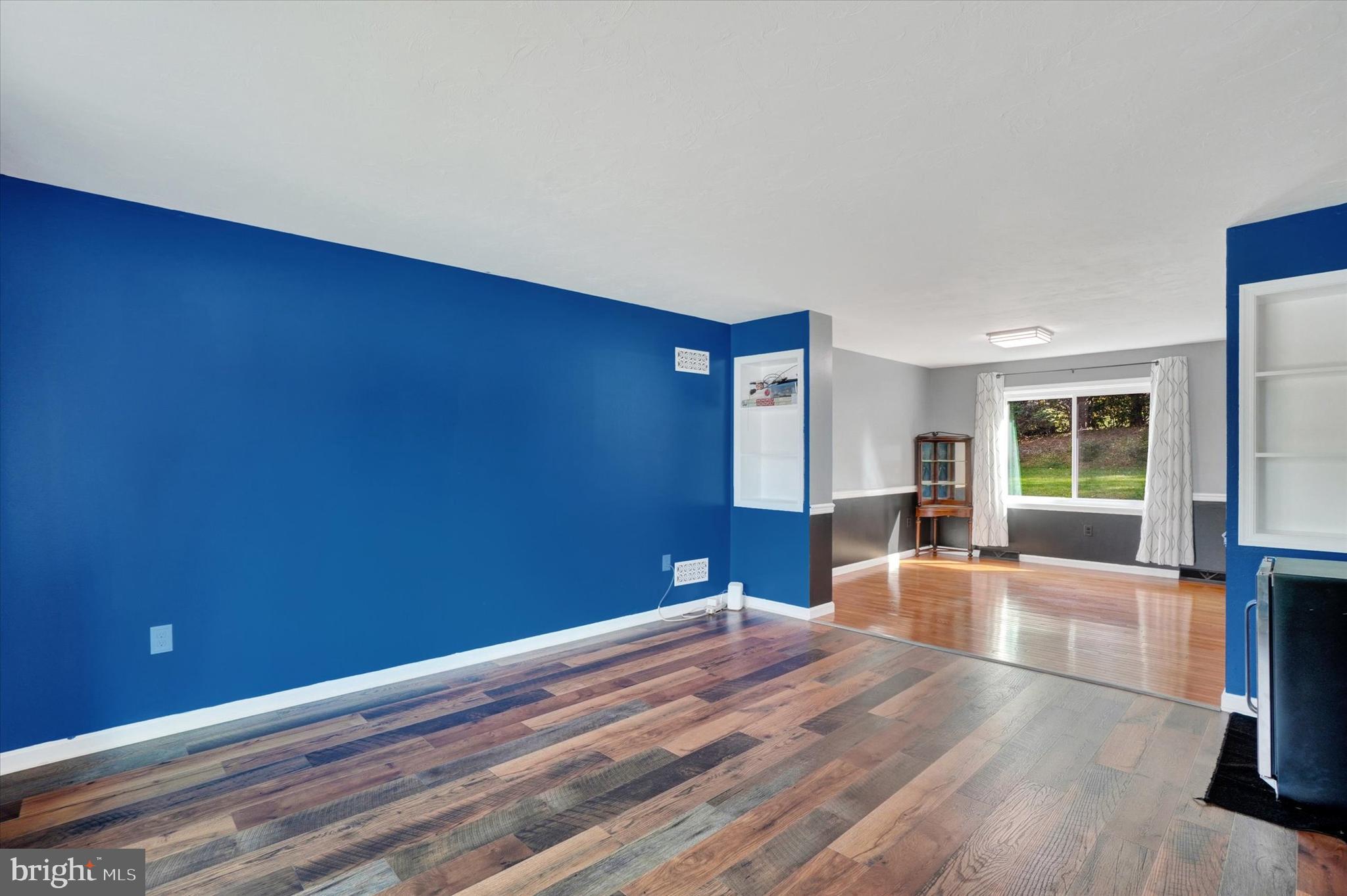 INDIAN SPRINGS - Residential