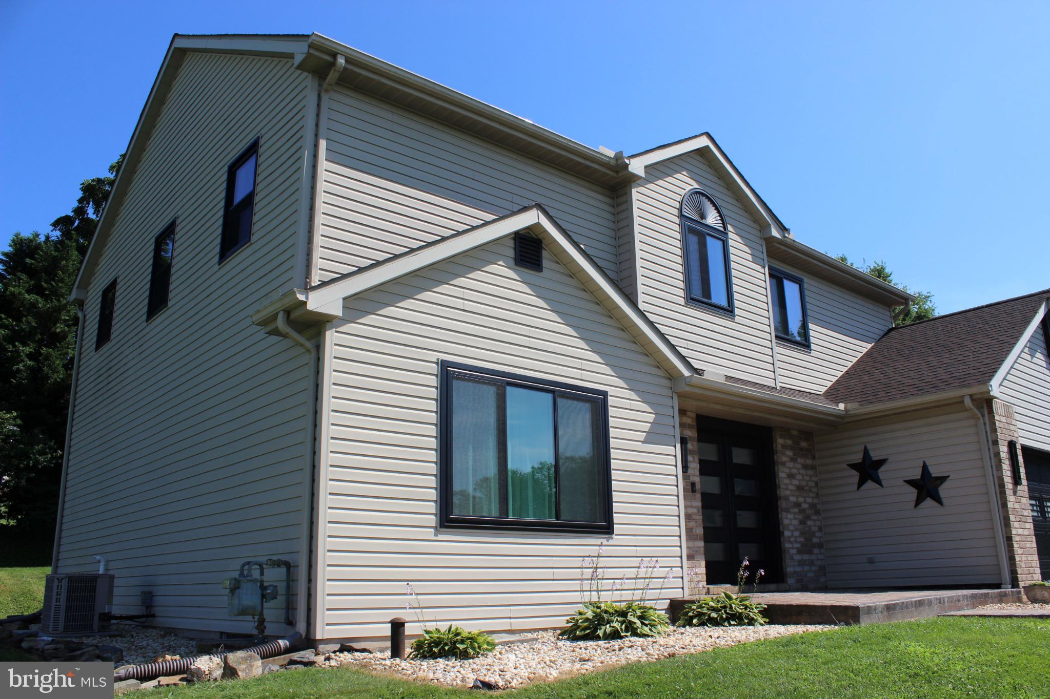 306 MOHAWK DRIVE