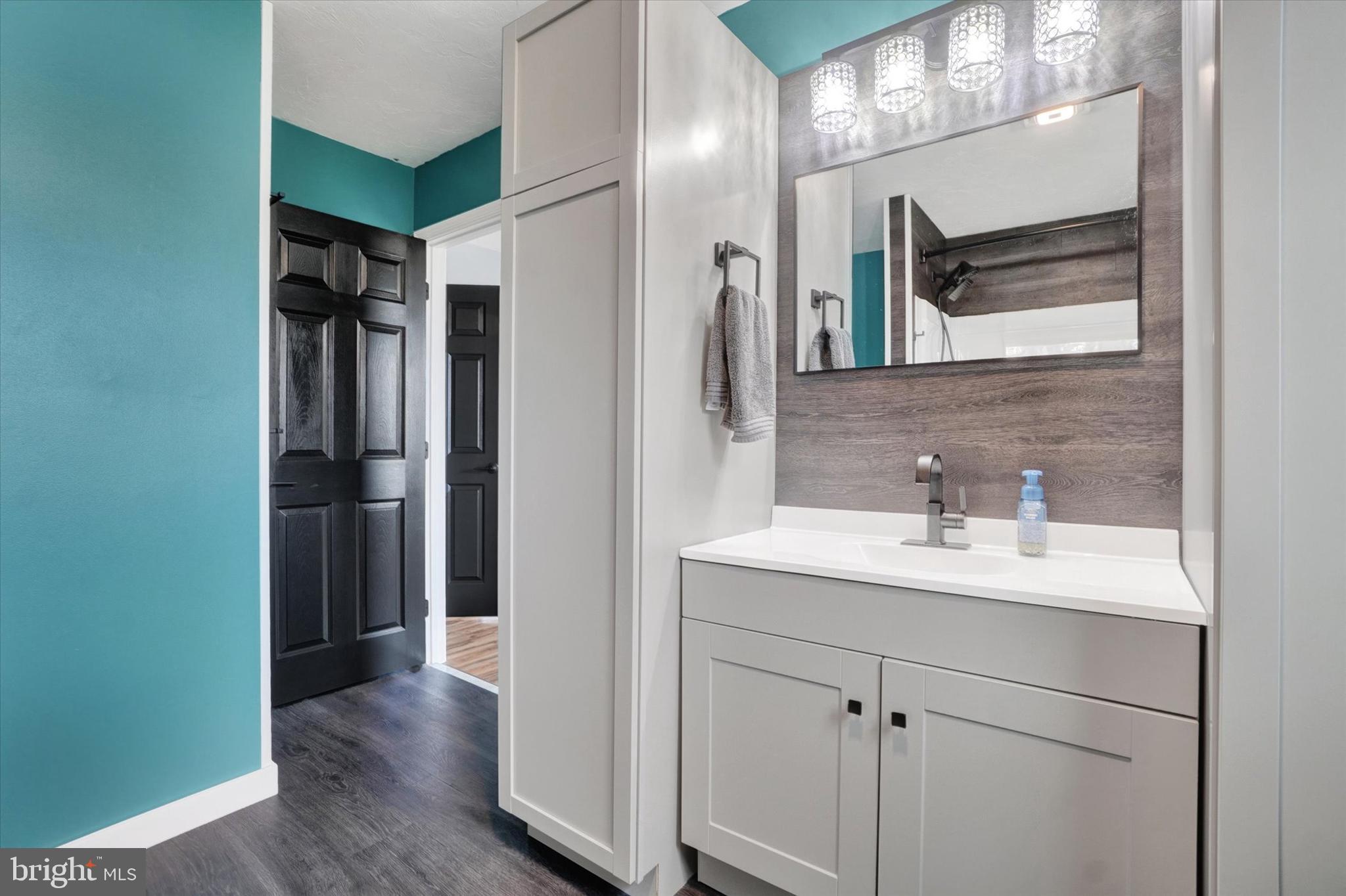 INDIAN SPRINGS - Residential