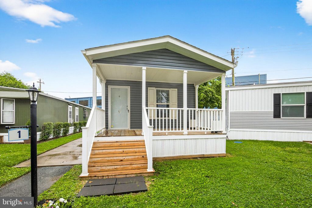 Photo of 541 Furnace Hills Pike #1, LITITZ, PA 17543 (MLS # PALA2071502)