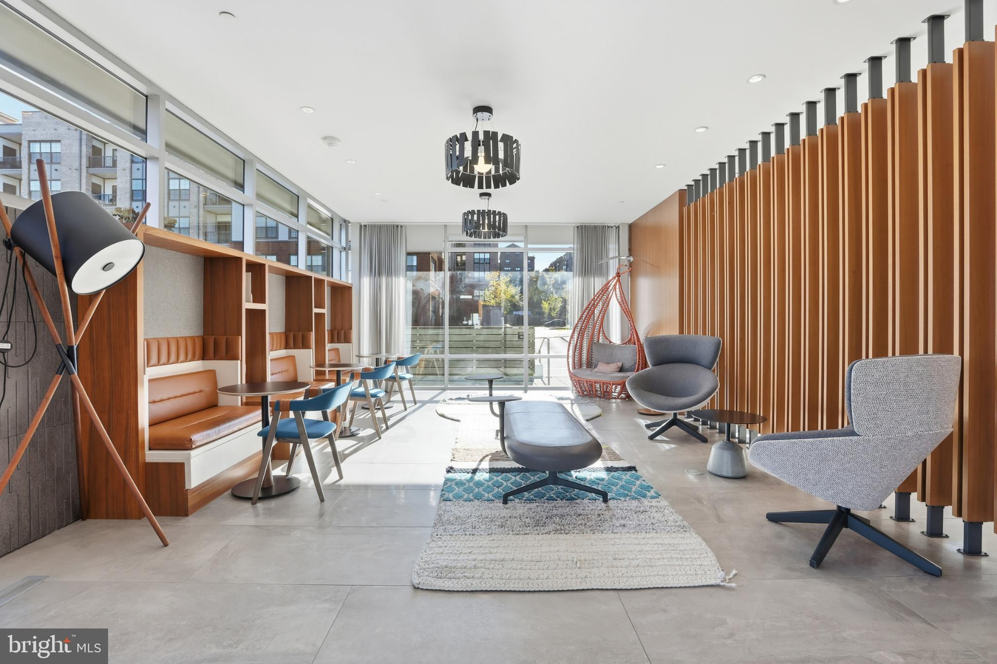 NATIONAL HARBOR - Residential