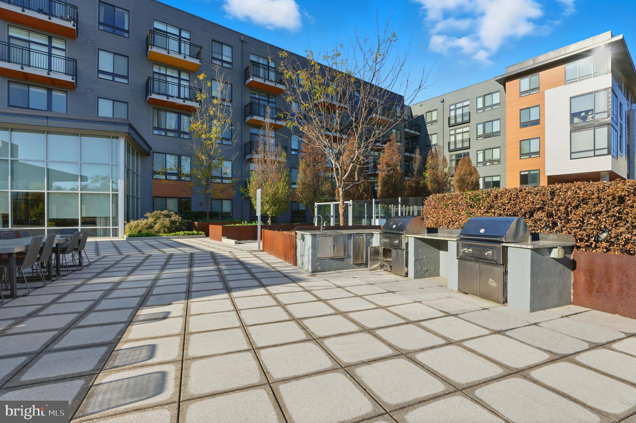 NATIONAL HARBOR - Residential