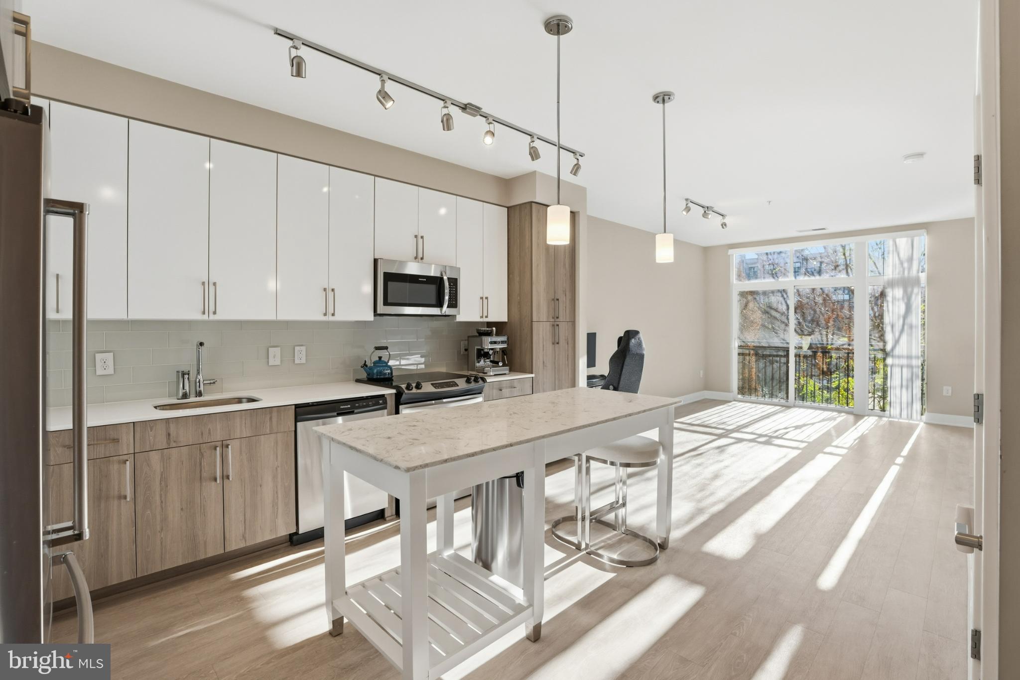 NATIONAL HARBOR - Residential