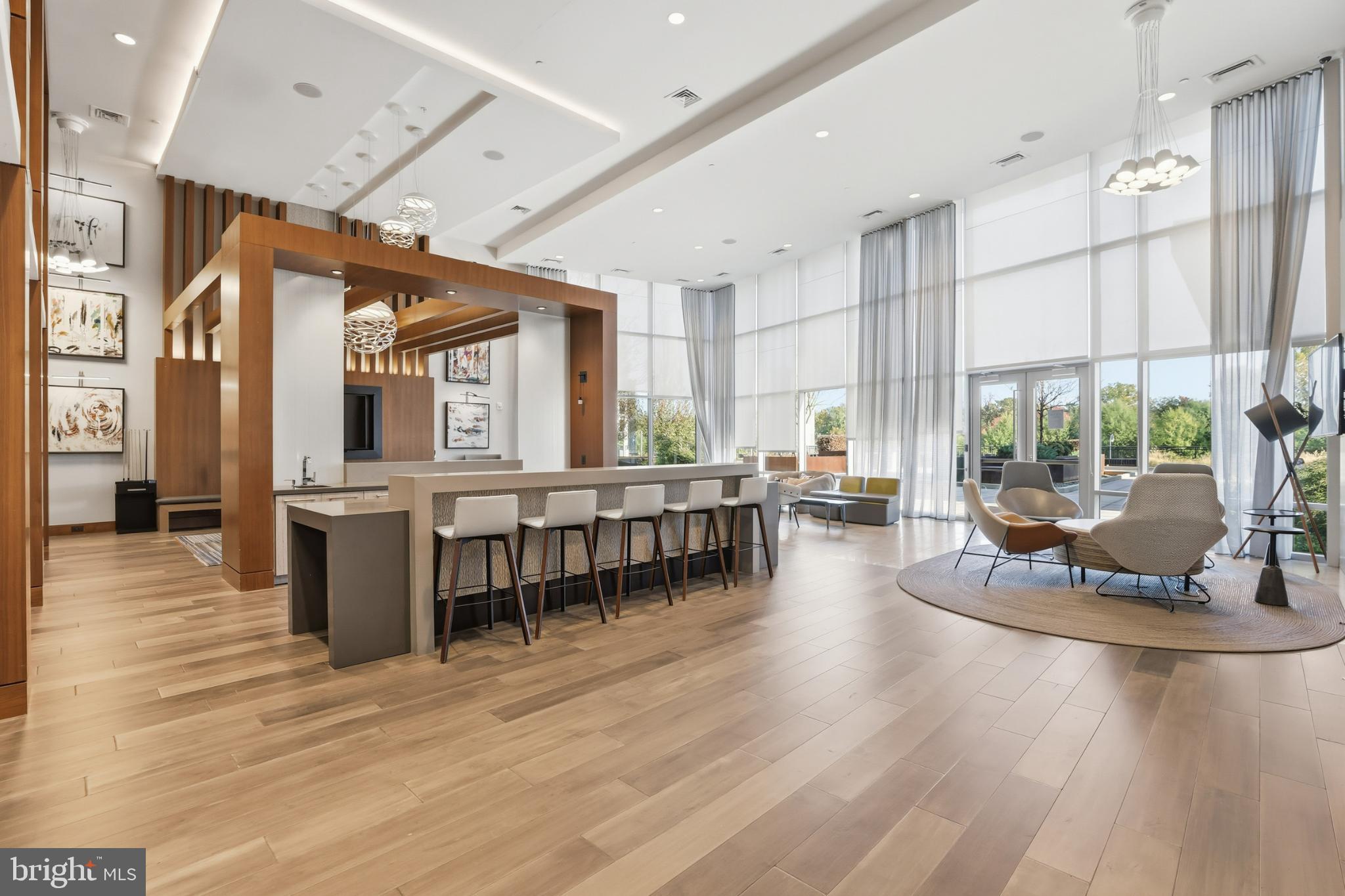 NATIONAL HARBOR - Residential