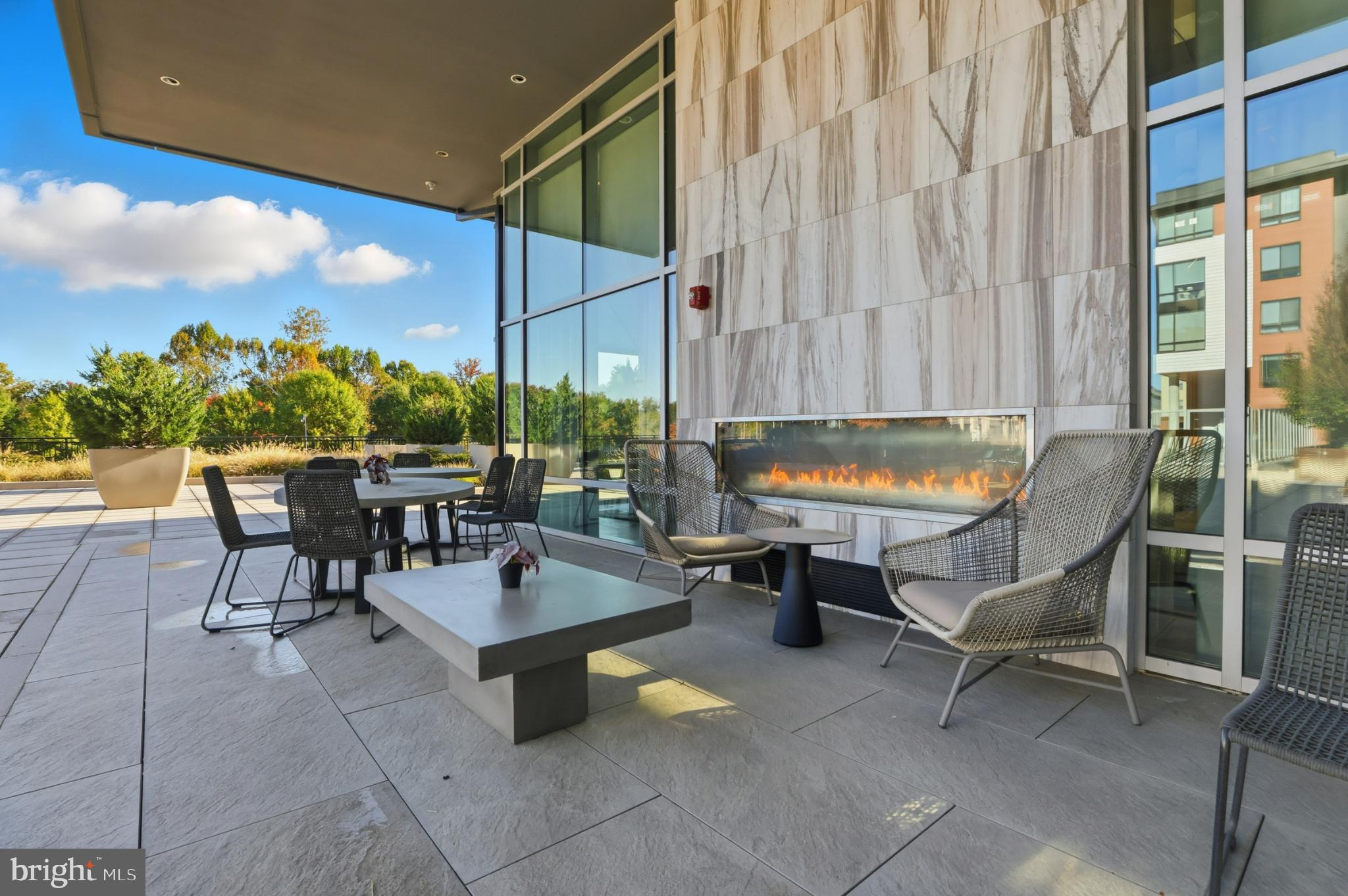 145 RIVERHAVEN DRIVE 245
