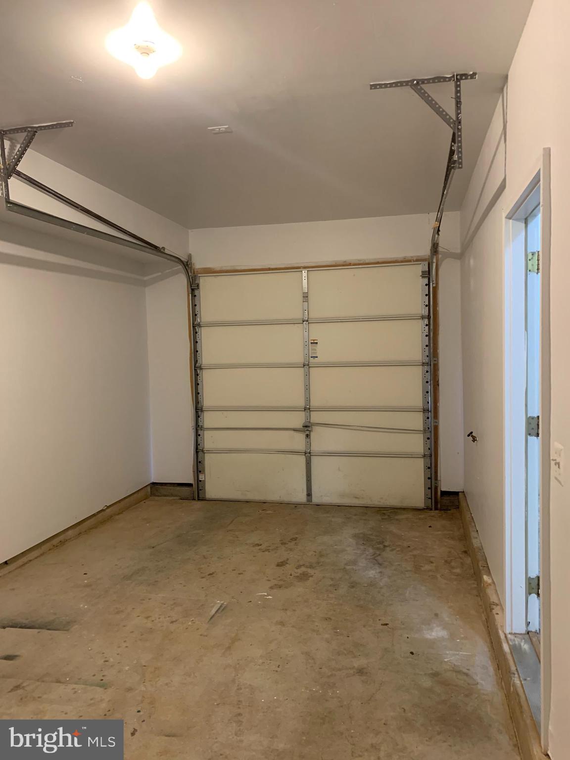 FAIRVIEW VILLAGE - Residential