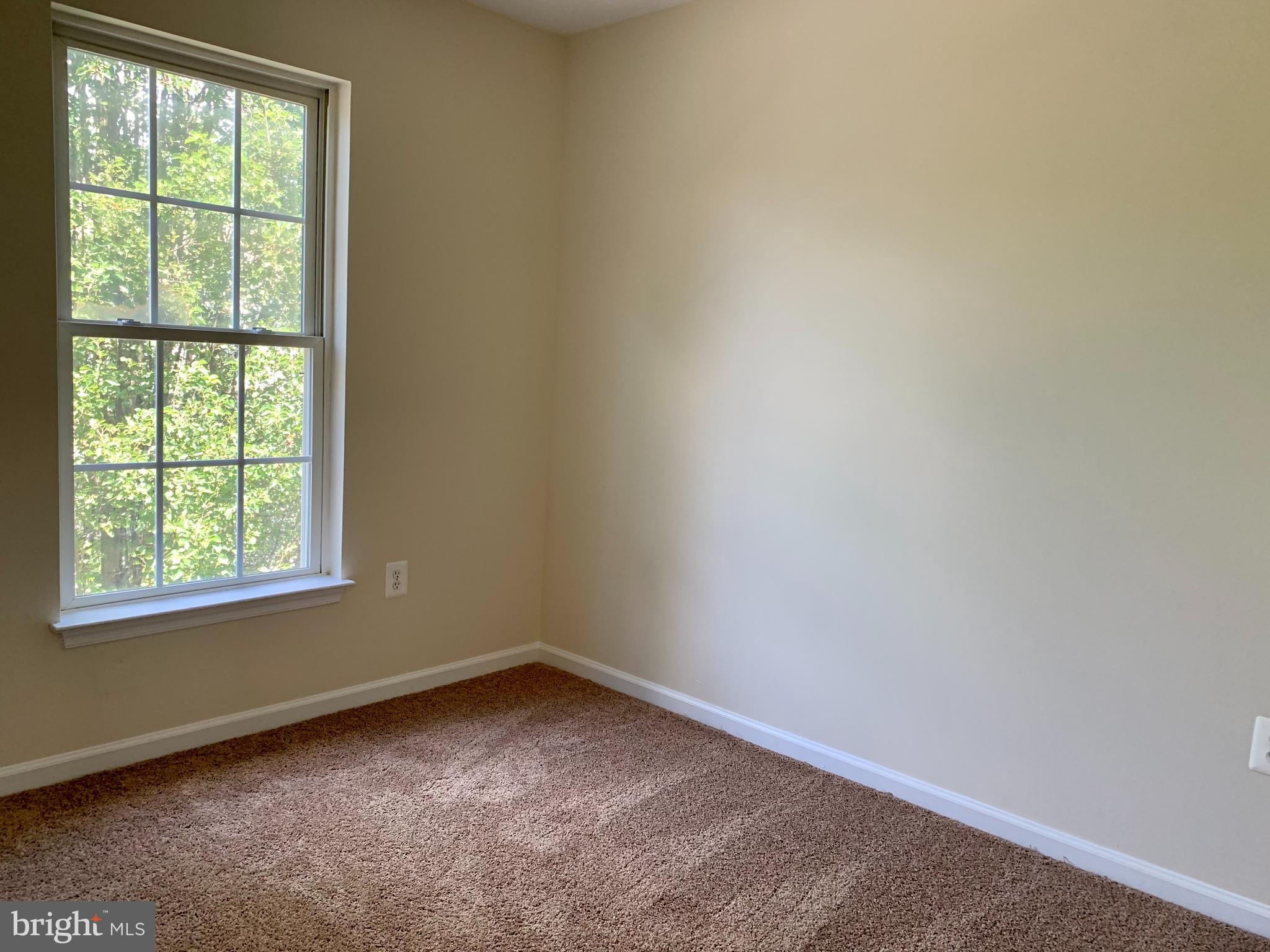 FAIRVIEW VILLAGE - Residential