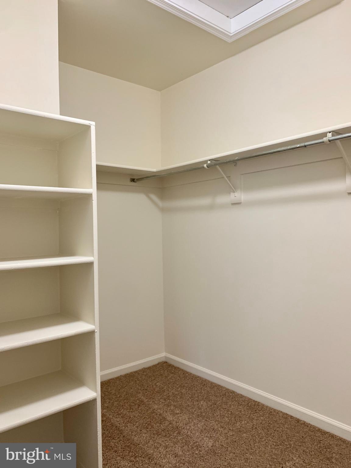 FAIRVIEW VILLAGE - Residential