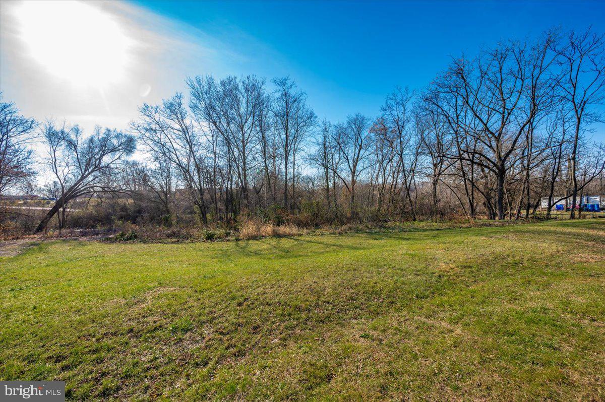 CHAMBERSBURG - Commercial Sale