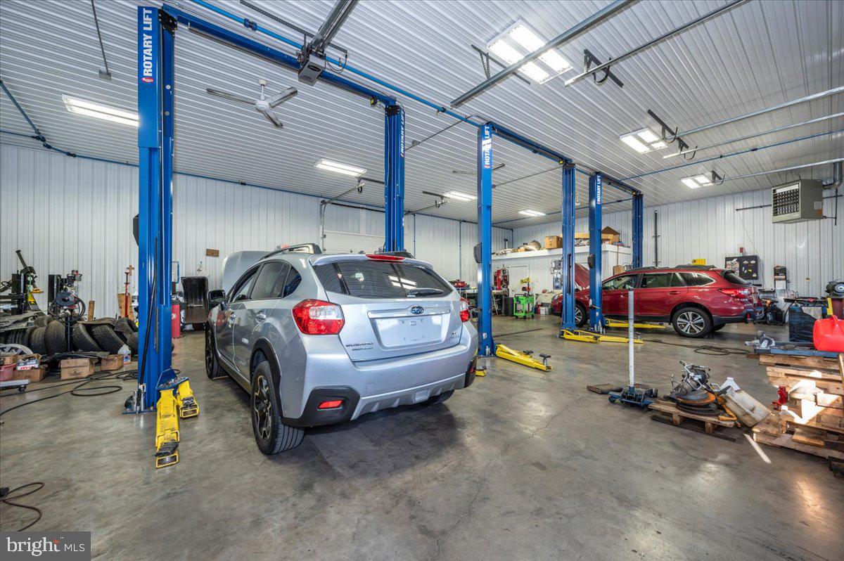 CHAMBERSBURG - Commercial Sale