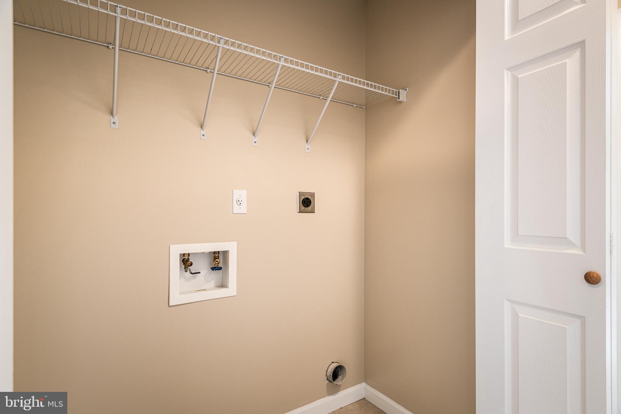 INWOOD VILLAGE - Residential