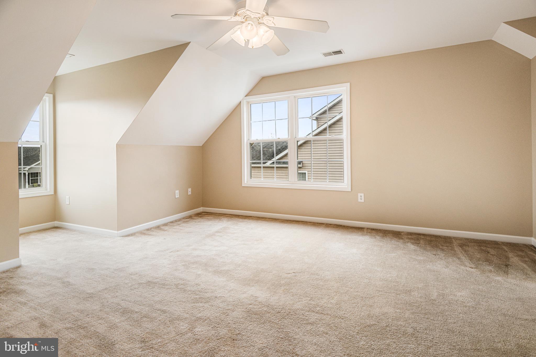 INWOOD VILLAGE - Residential