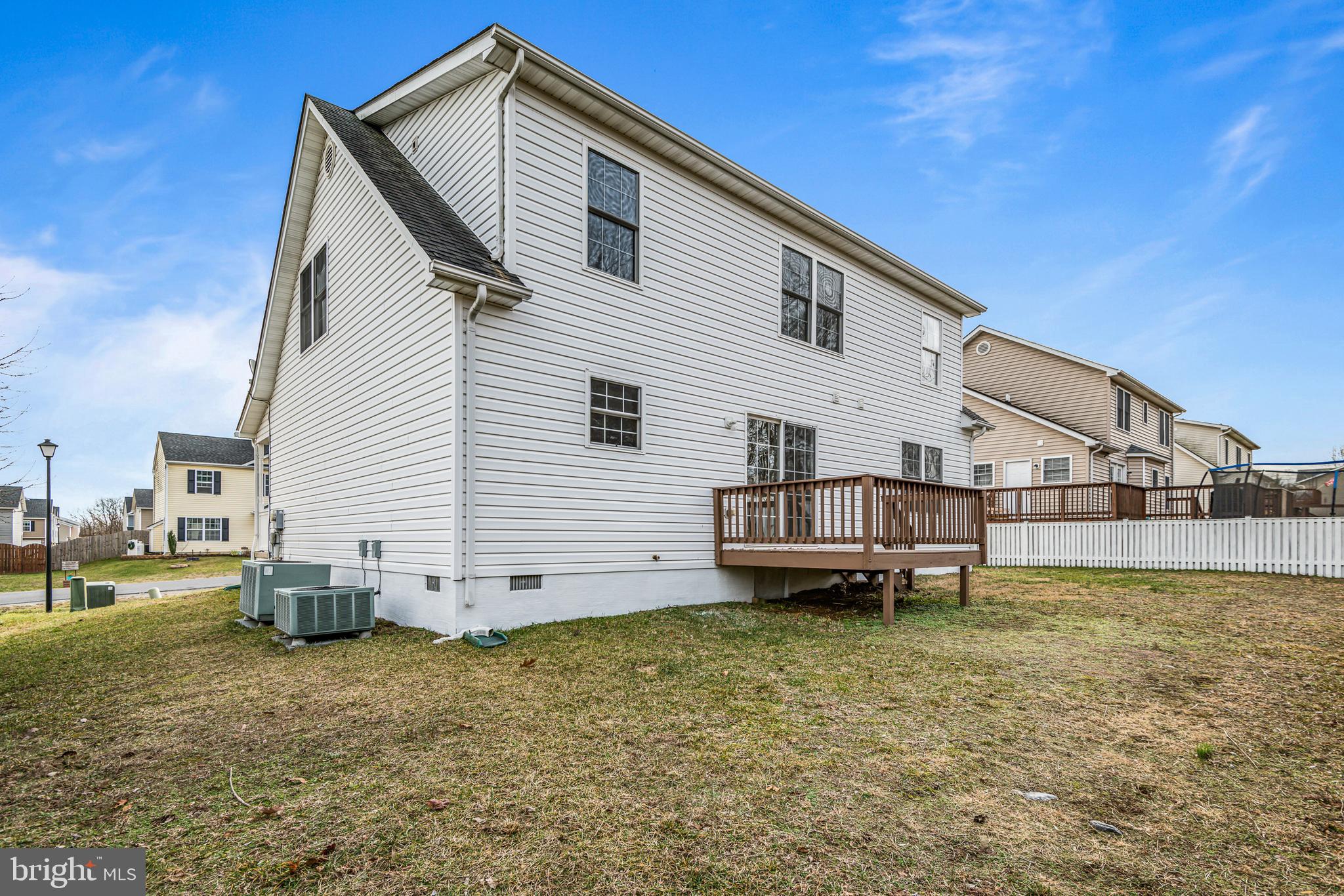 INWOOD VILLAGE - Residential