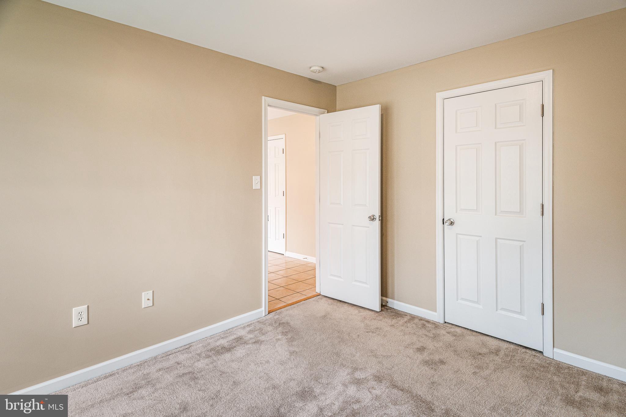 INWOOD VILLAGE - Residential