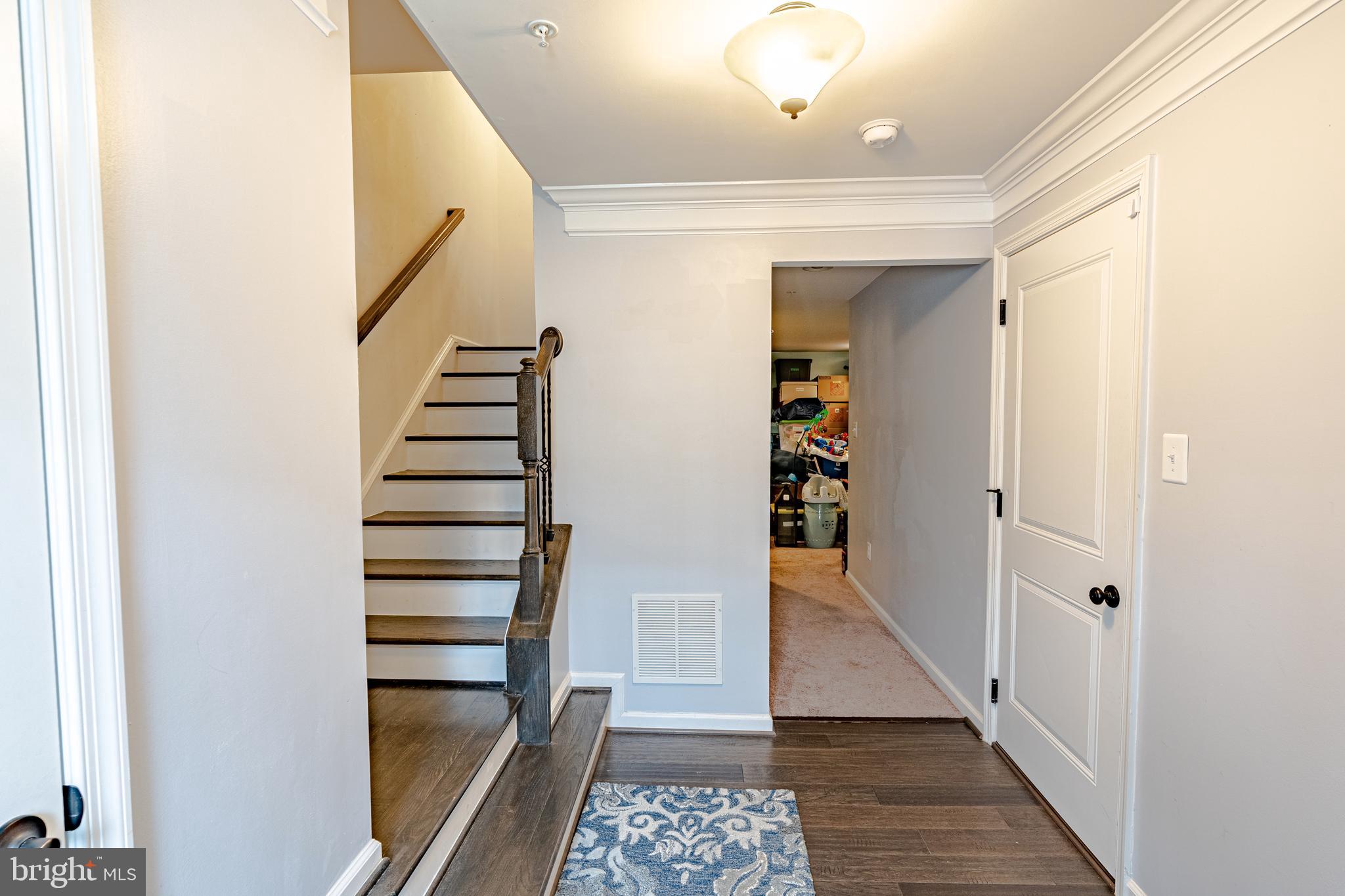 CREEKSIDE VILLAGE AT TANYARD SPRINGS - Residential