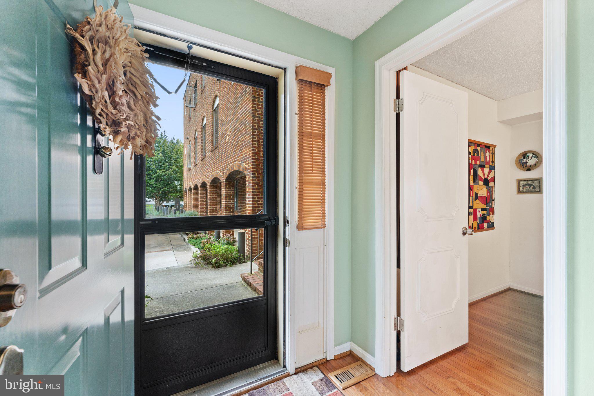 1414 12TH STREET N 1414B