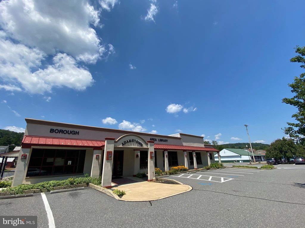 Photo of 3000 N Reading Road, ADAMSTOWN, PA 19501 (MLS # PALA2066046)