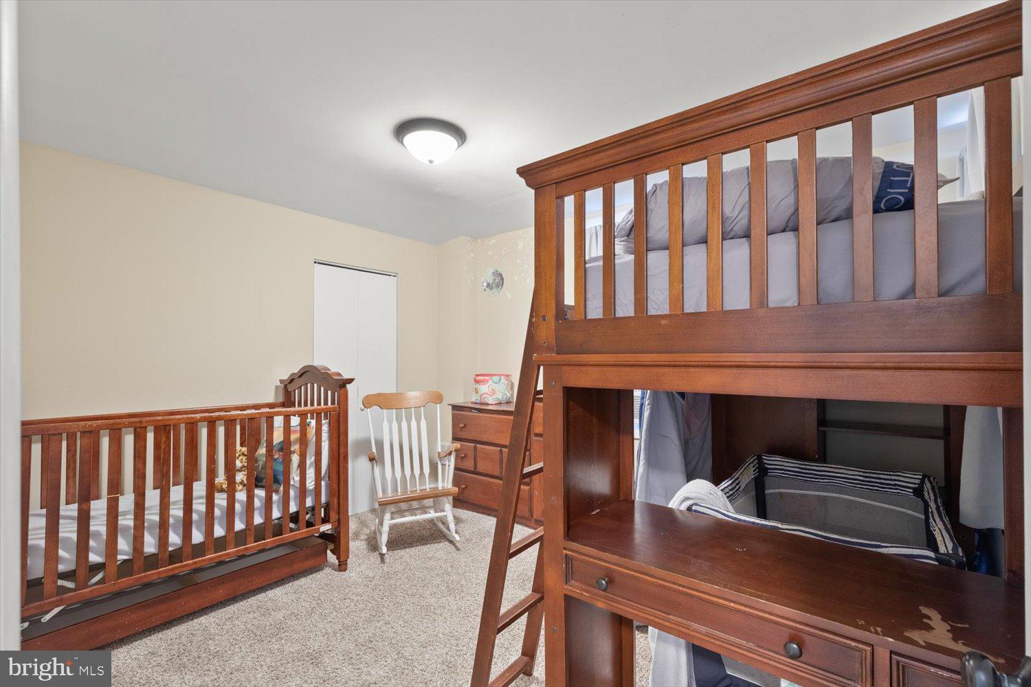 ALLISON HILL - Residential