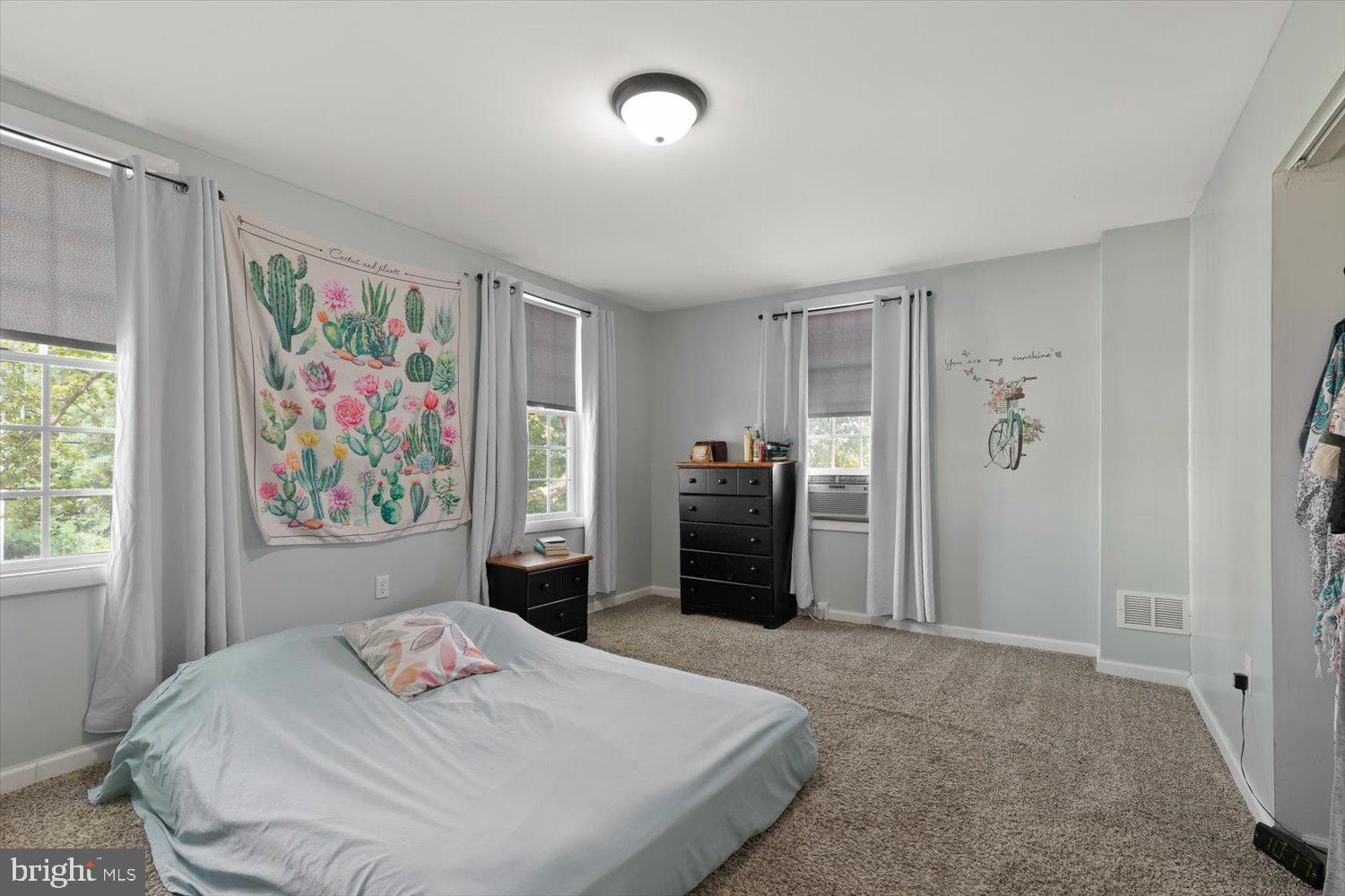 ALLISON HILL - Residential