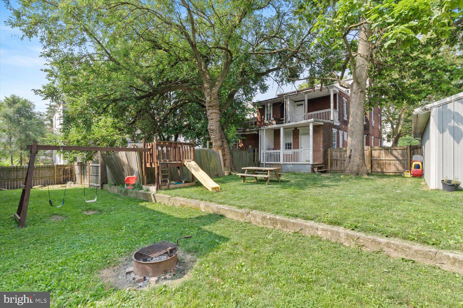 ALLISON HILL - Residential