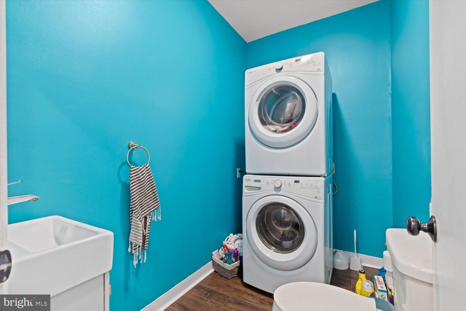 ALLISON HILL - Residential