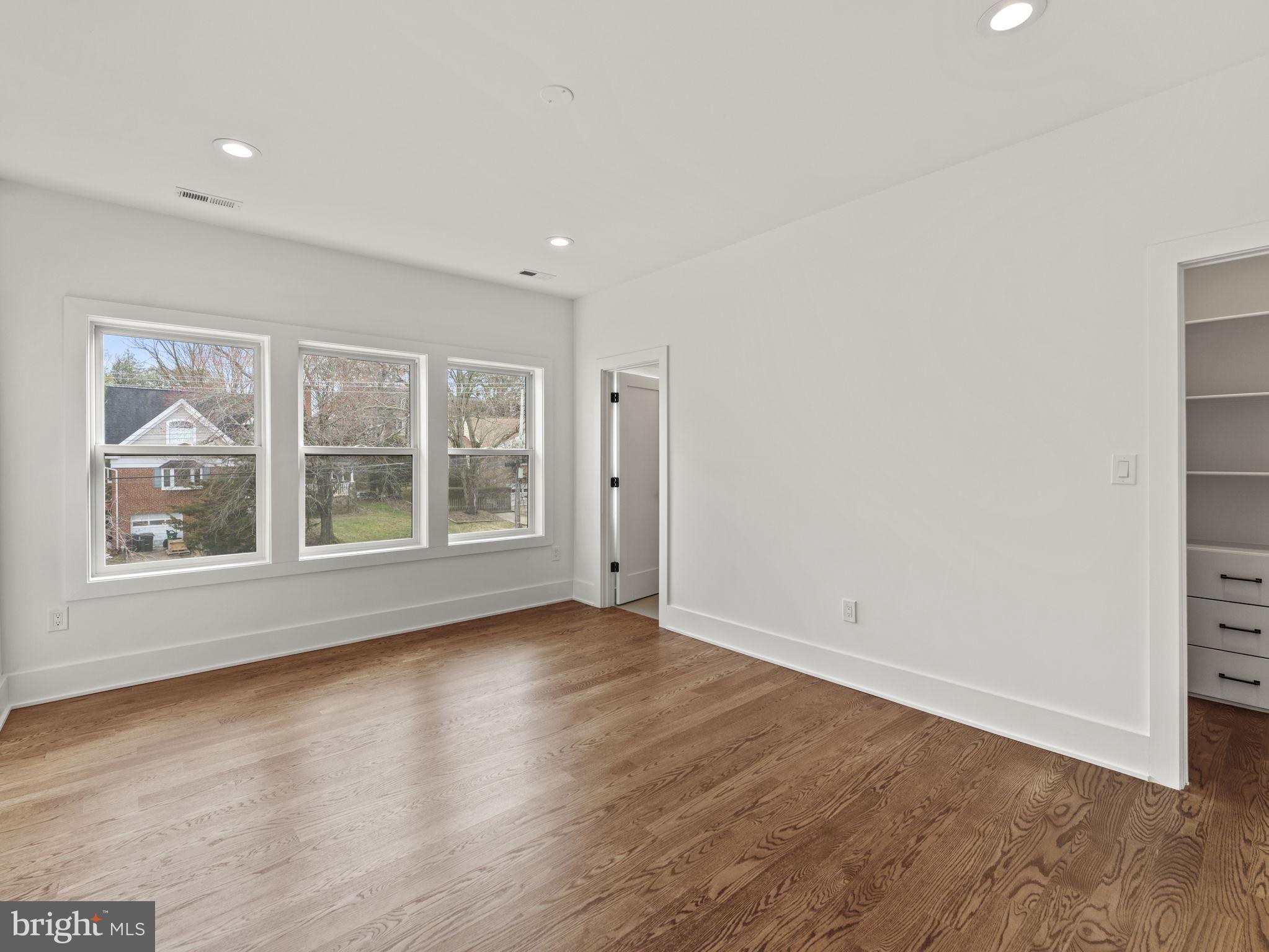 LEWINSVILLE HEIGHTS - Residential