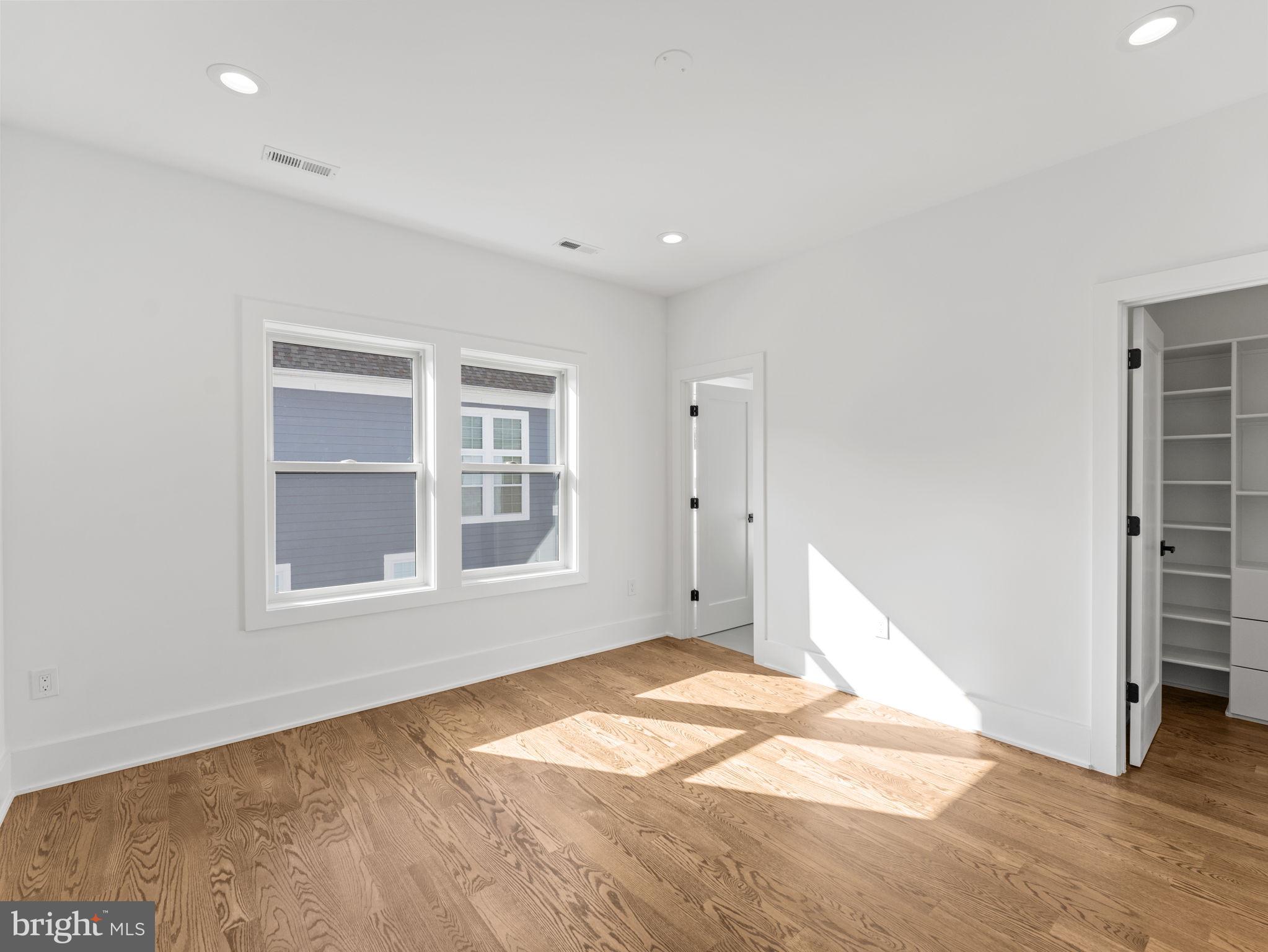 LEWINSVILLE HEIGHTS - Residential