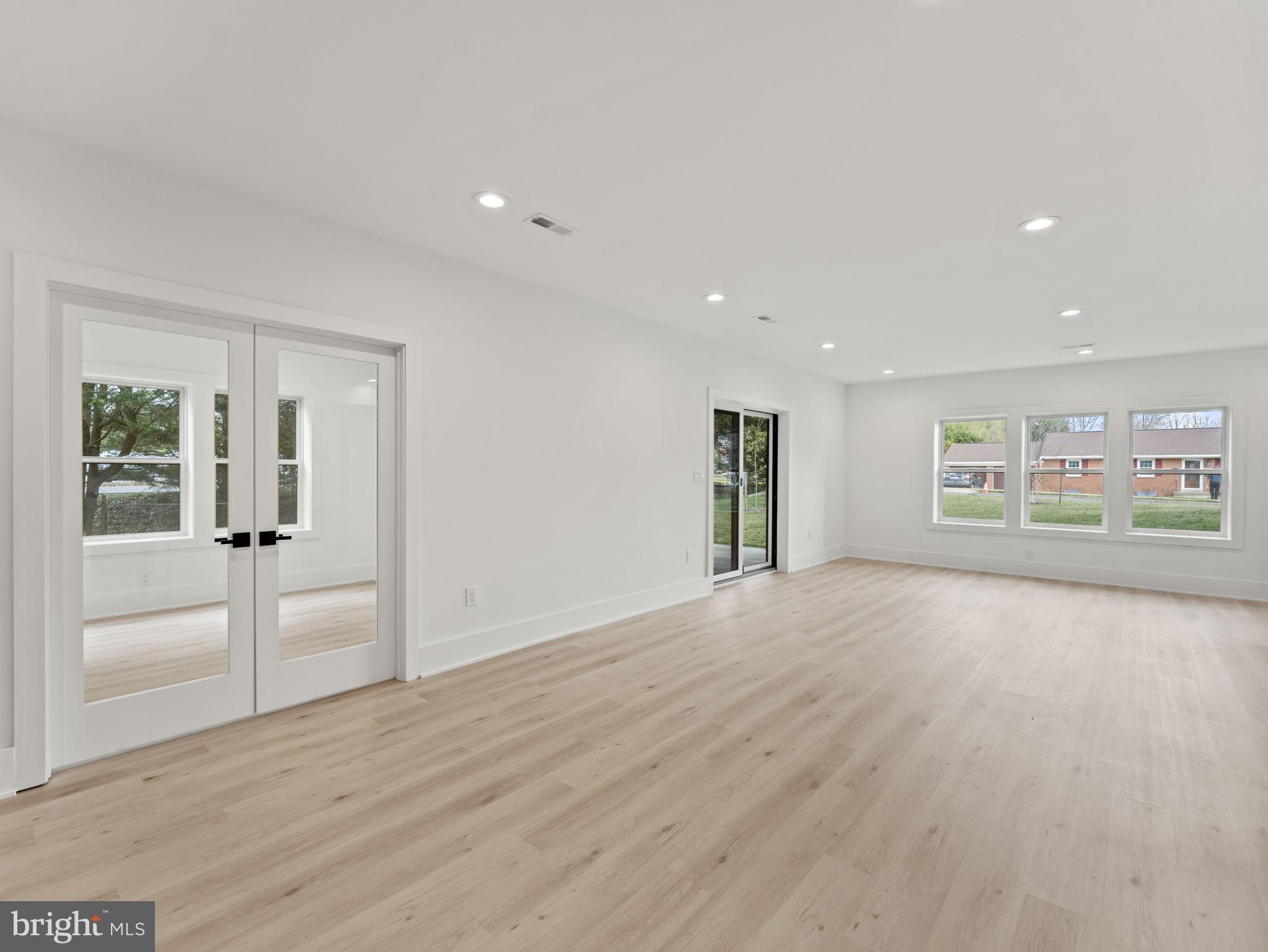 LEWINSVILLE HEIGHTS - Residential