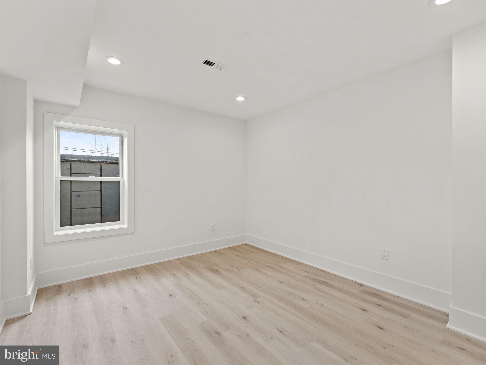 LEWINSVILLE HEIGHTS - Residential