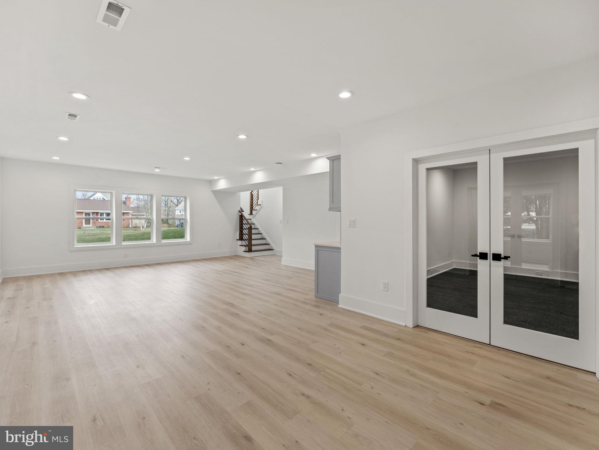 LEWINSVILLE HEIGHTS - Residential