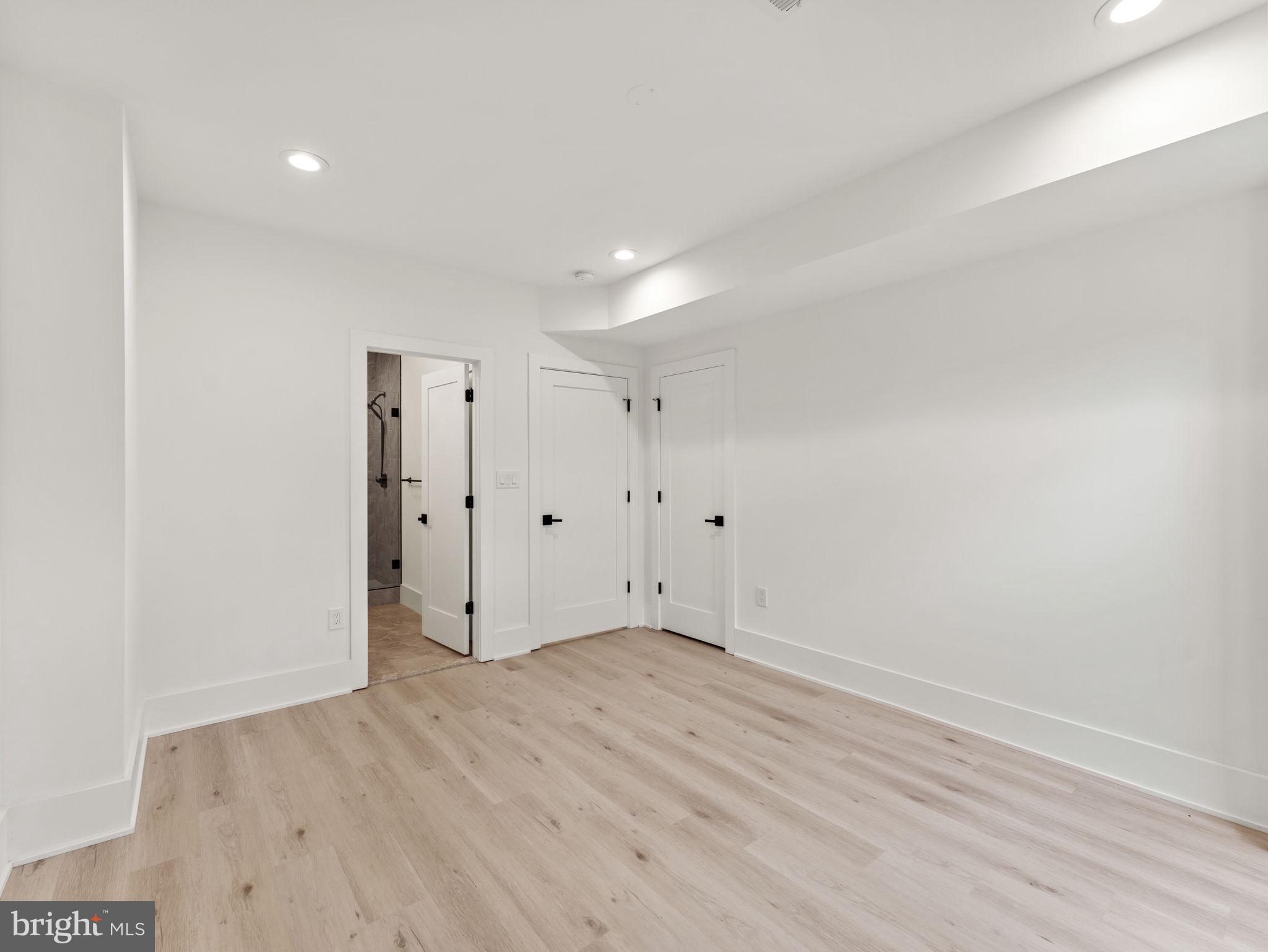 LEWINSVILLE HEIGHTS - Residential