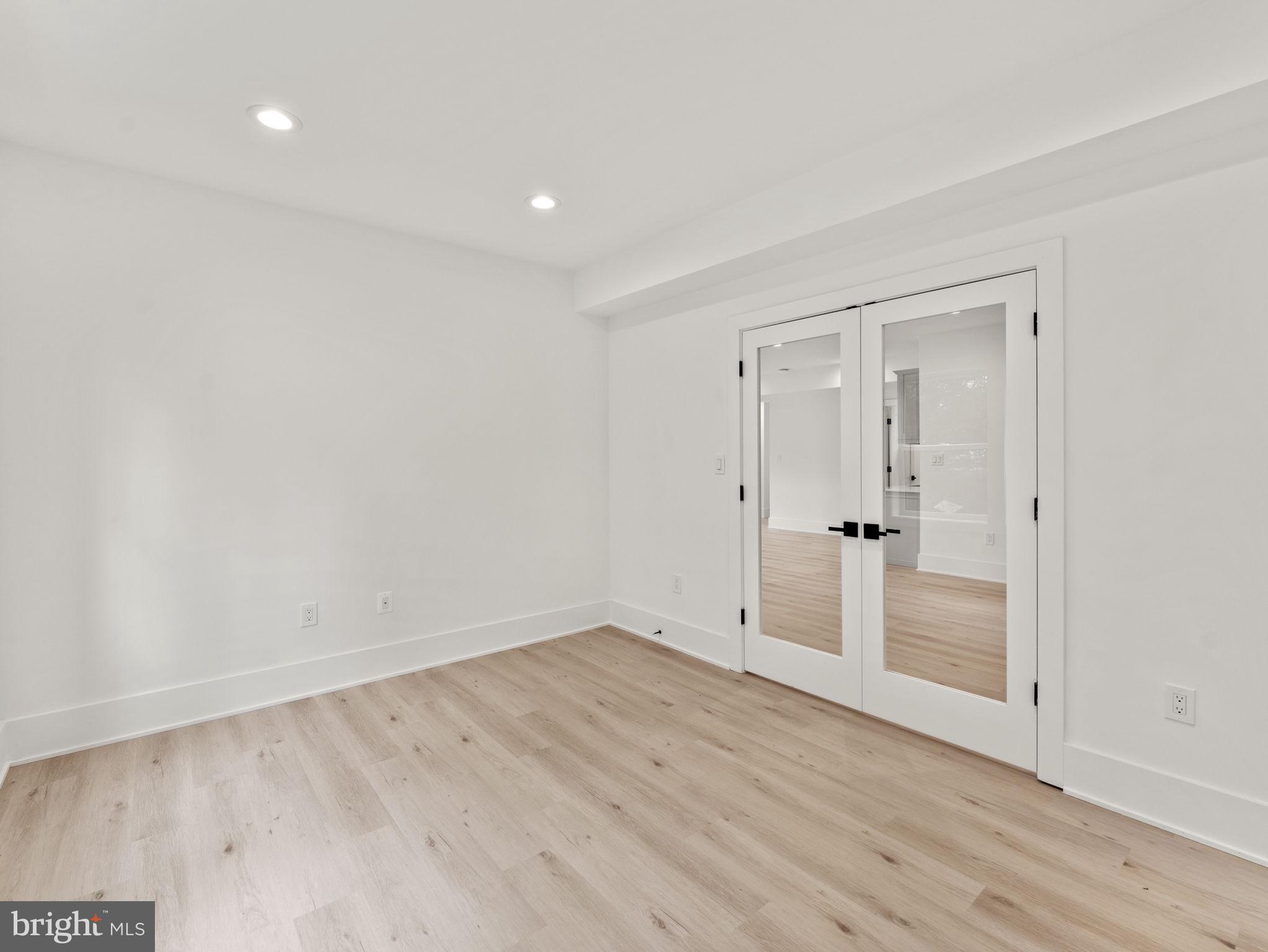 LEWINSVILLE HEIGHTS - Residential