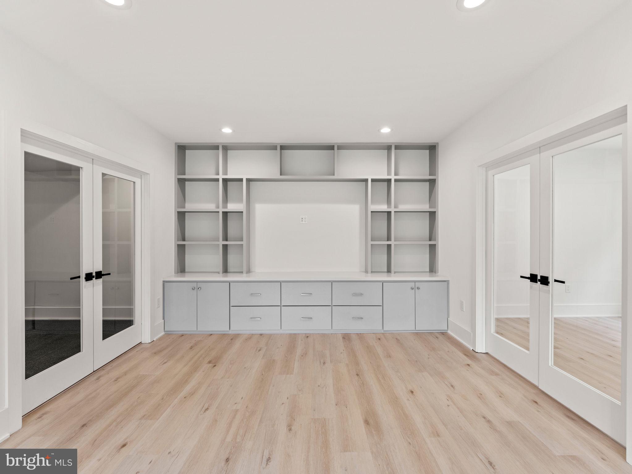 LEWINSVILLE HEIGHTS - Residential