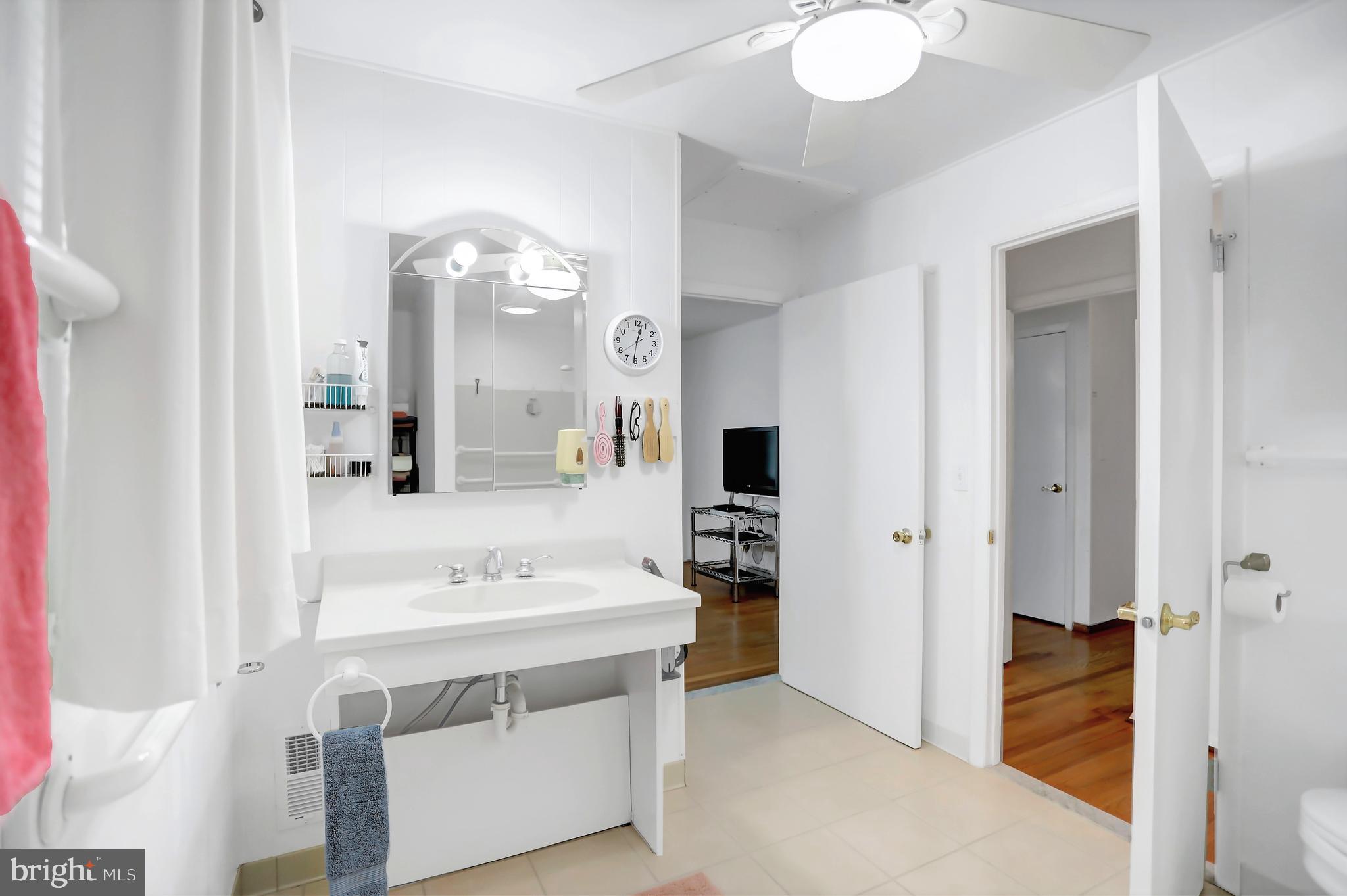 CHARTLEY - Residential