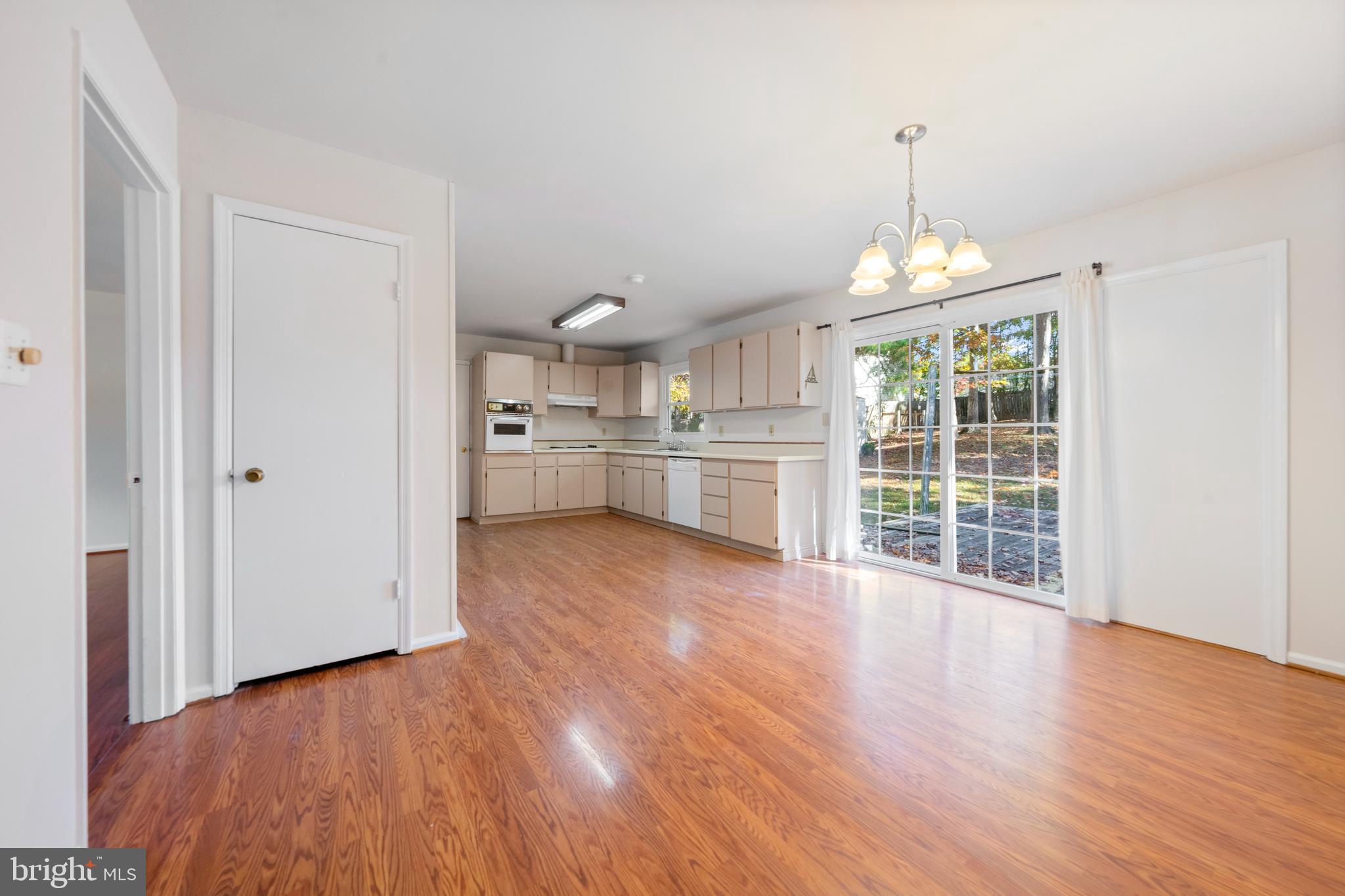 SPRING VALLEY - Residential