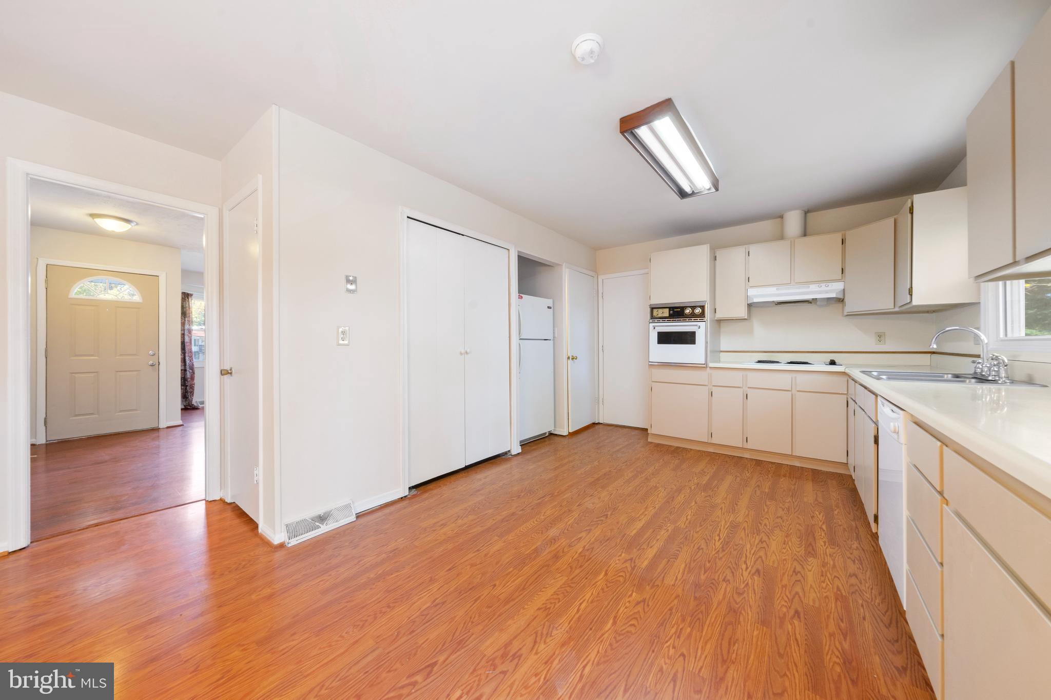 SPRING VALLEY - Residential