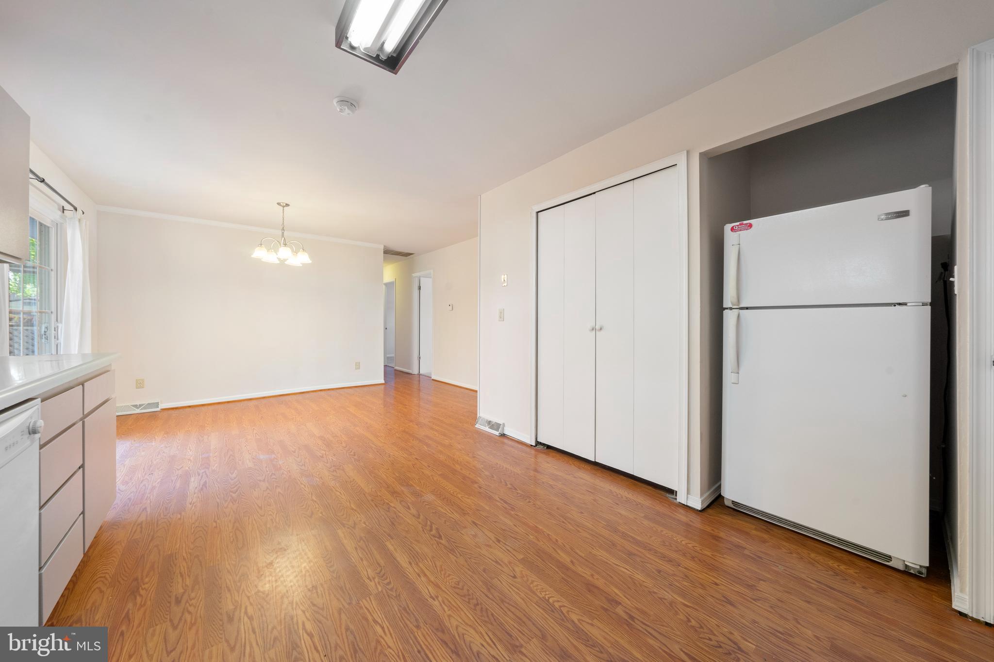 SPRING VALLEY - Residential