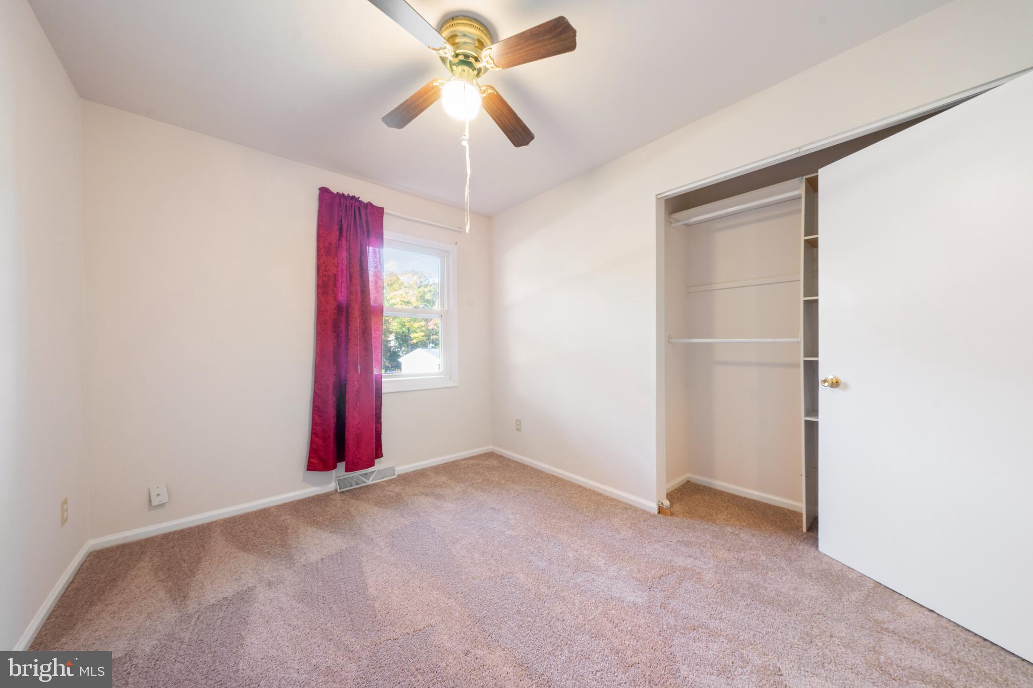 SPRING VALLEY - Residential