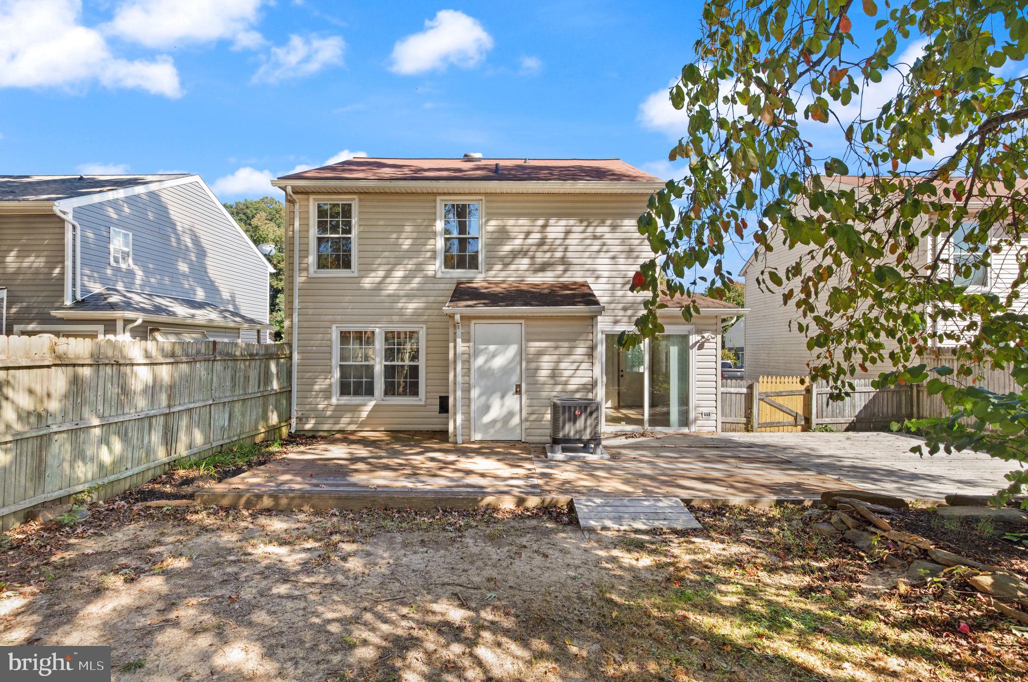 WILLOUGHBY WOODS - Residential