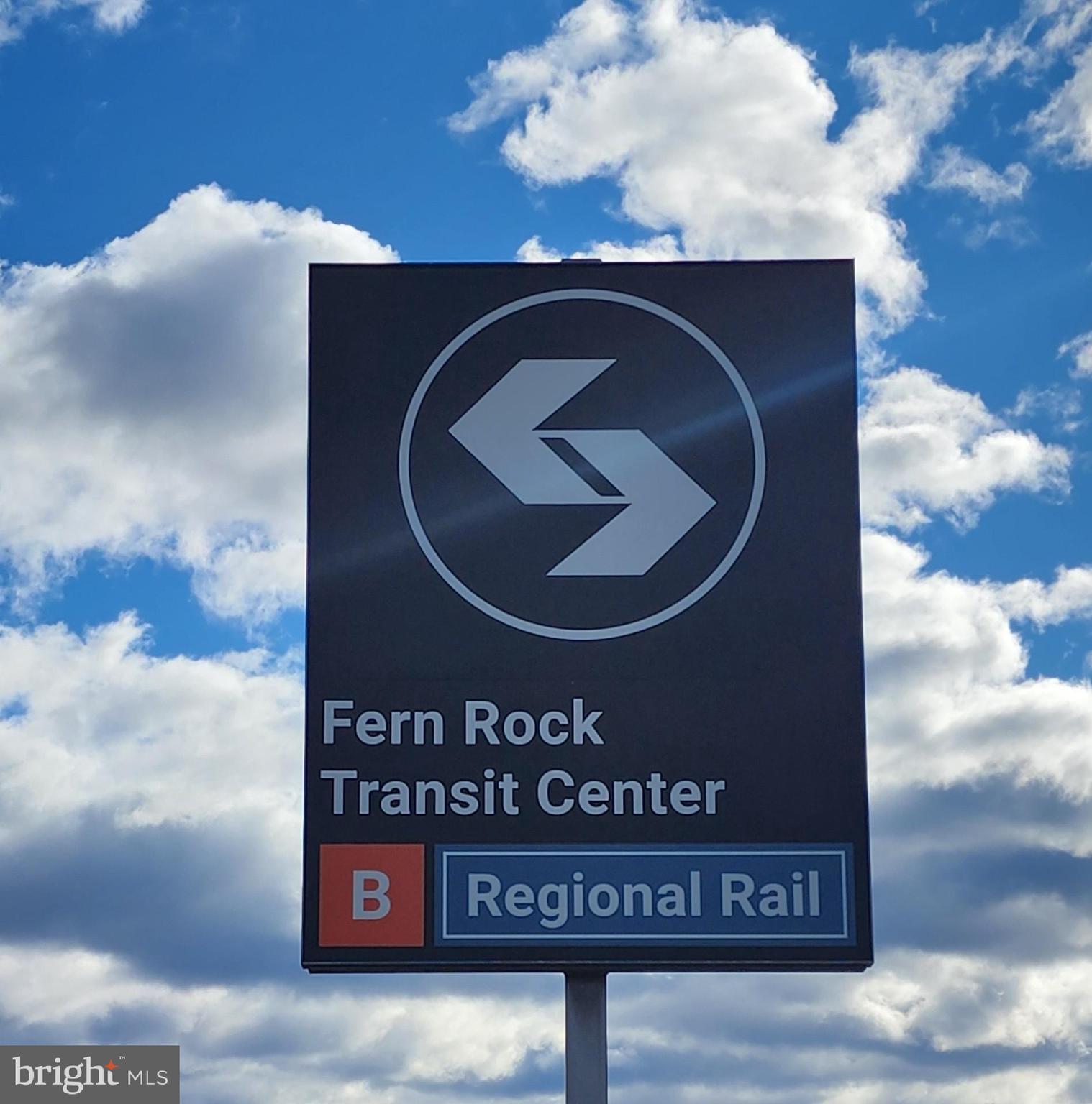 EAST OAK LANE - Residential