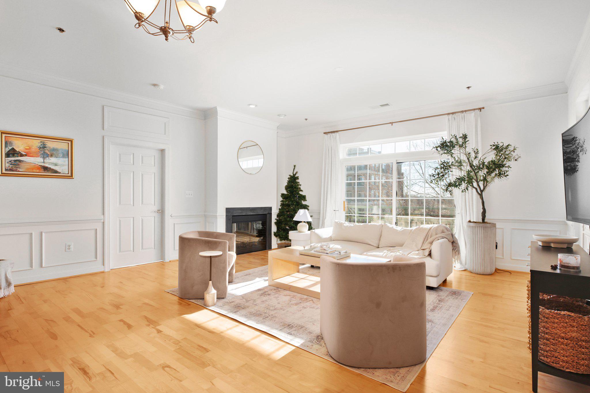 RIVER CLUB 1 AT BELMONT - Residential