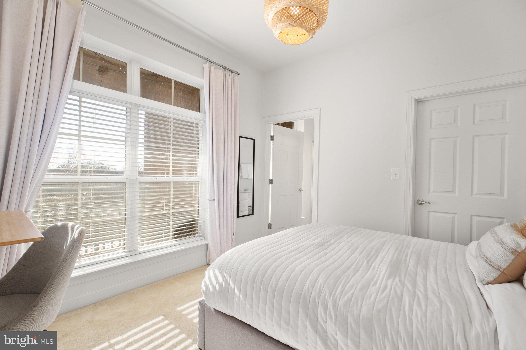 RIVER CLUB 1 AT BELMONT - Residential