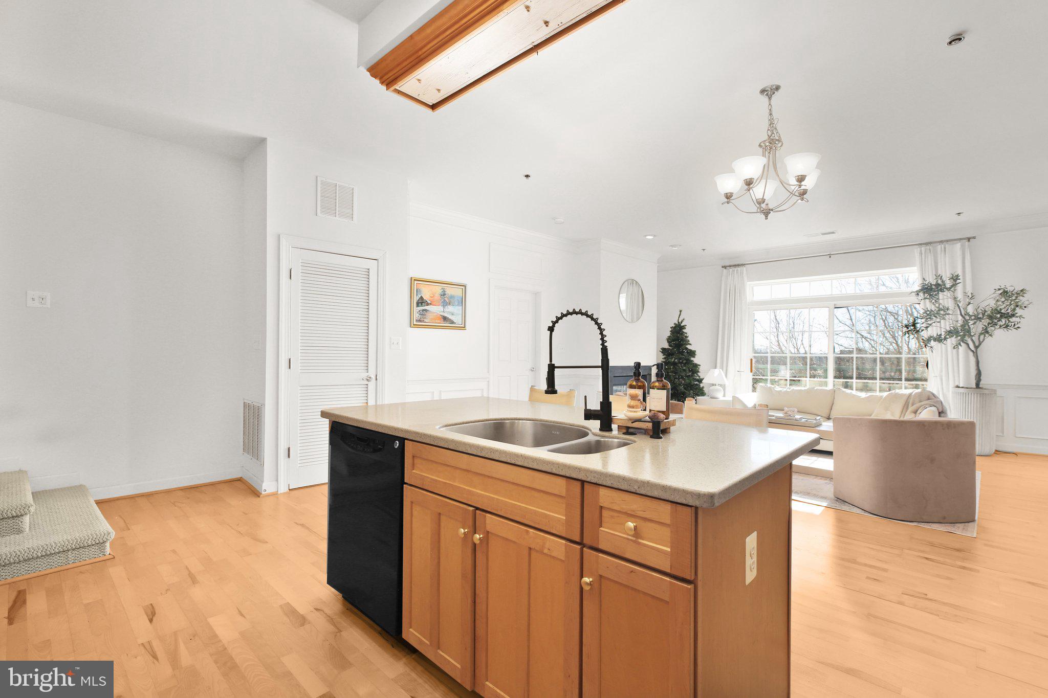 RIVER CLUB 1 AT BELMONT - Residential