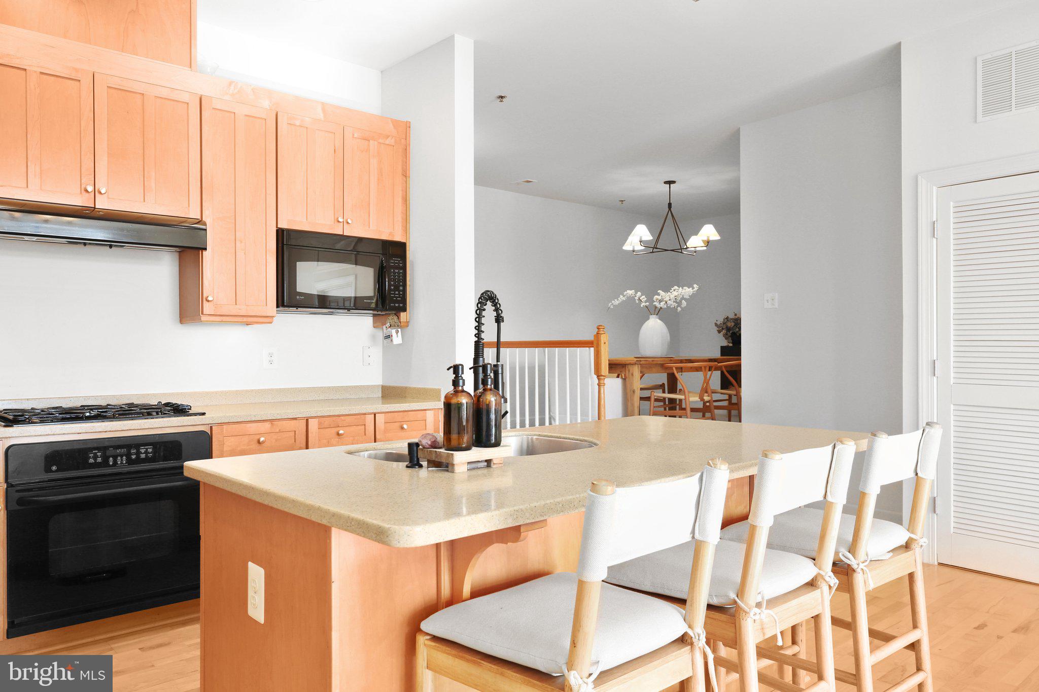 RIVER CLUB 1 AT BELMONT - Residential