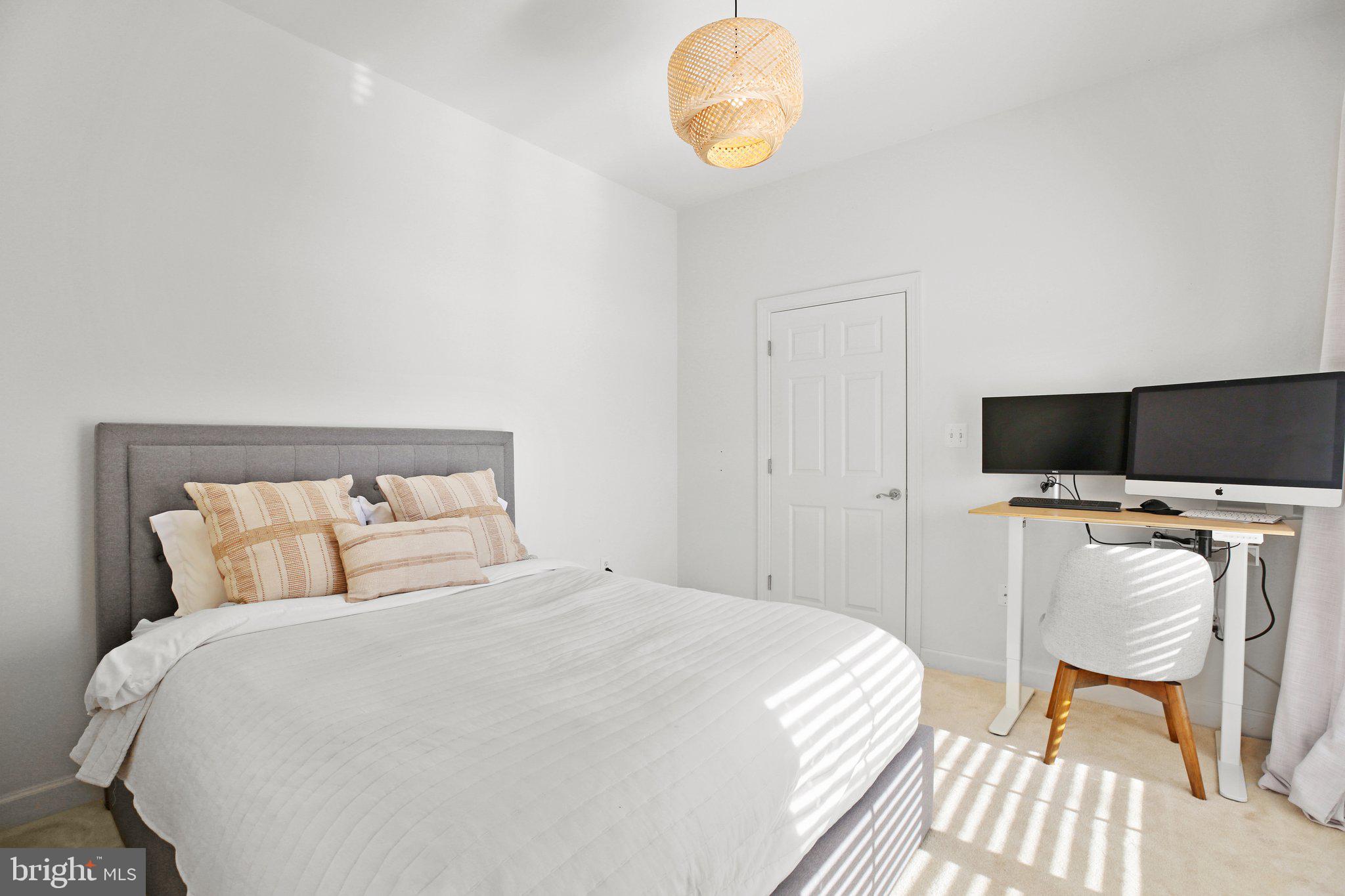 RIVER CLUB 1 AT BELMONT - Residential