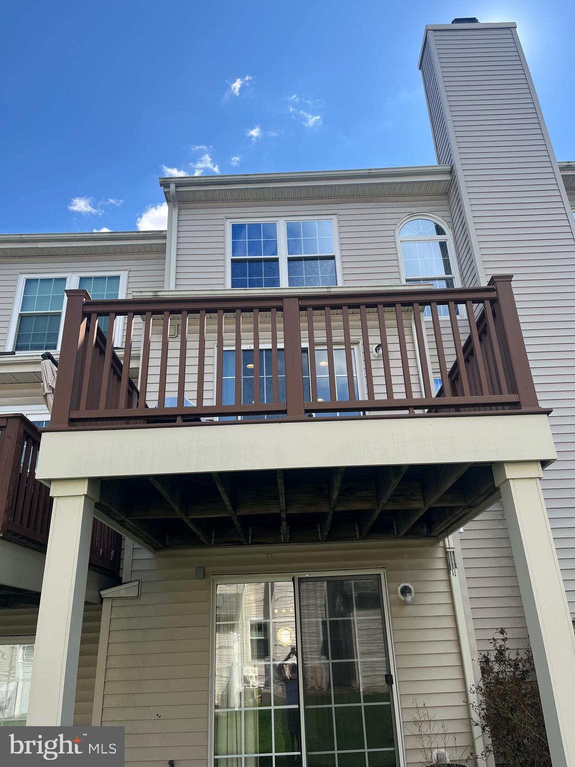 COUNTRY CROSSING - Residential